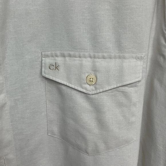 Calvin Klein Men's Cream Button-Down Shirt. XL - Picture 3 of 8
